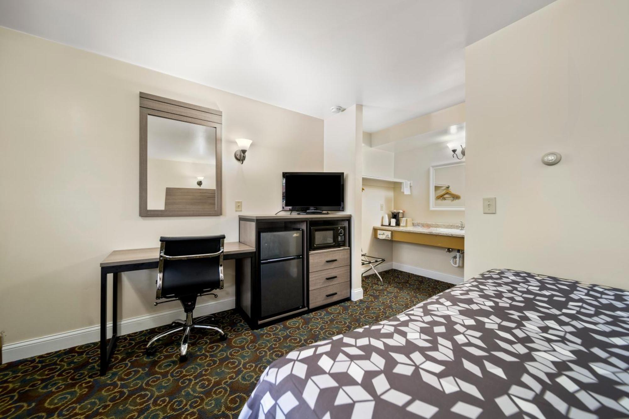 Caro Kingsway Inn מראה חיצוני תמונה